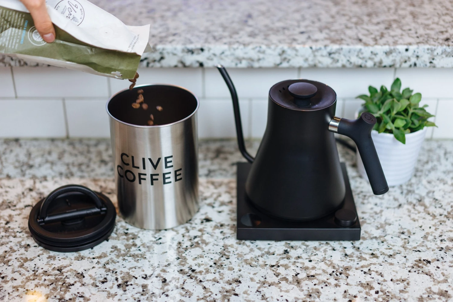 Accessories Airscape Vacuum Sealed Coffee Canister 5 Accessories Airscape Vacuum Sealed Coffee Canister